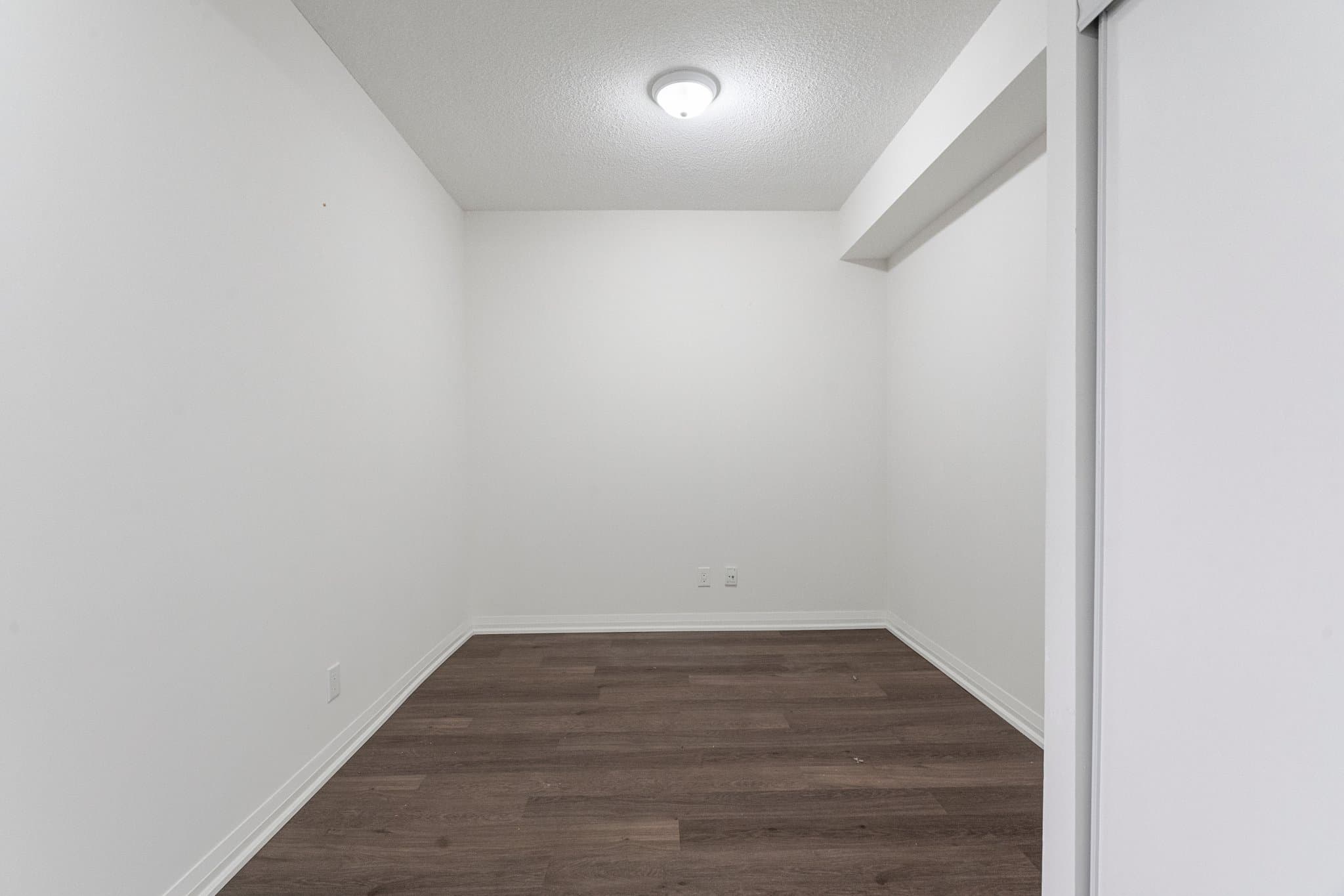 9500 Markham Rd Unit 1606 Markham, ON L6E 0N6