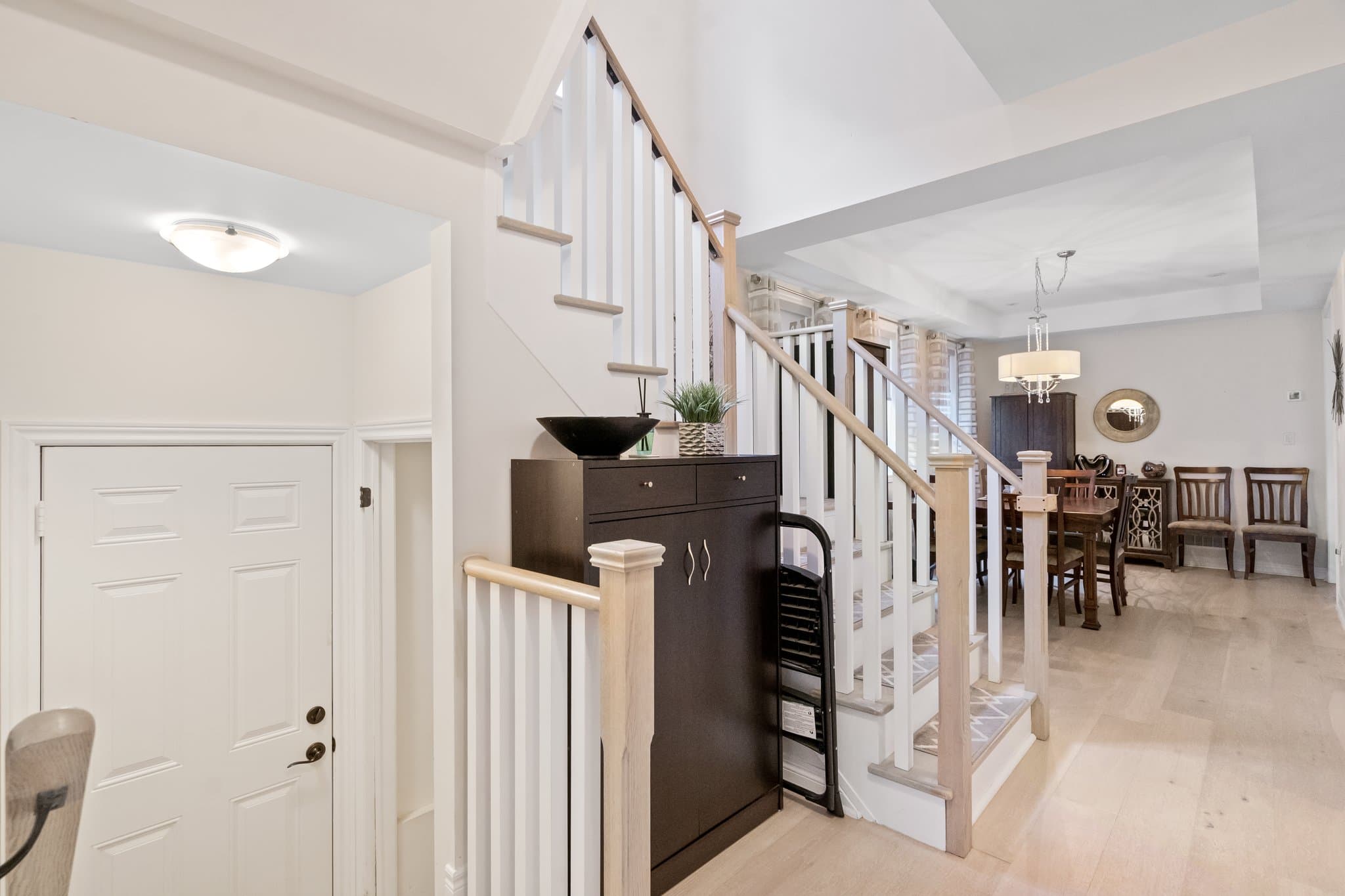 96 Little Britain Cres Brampton, ON L6Y 0C3