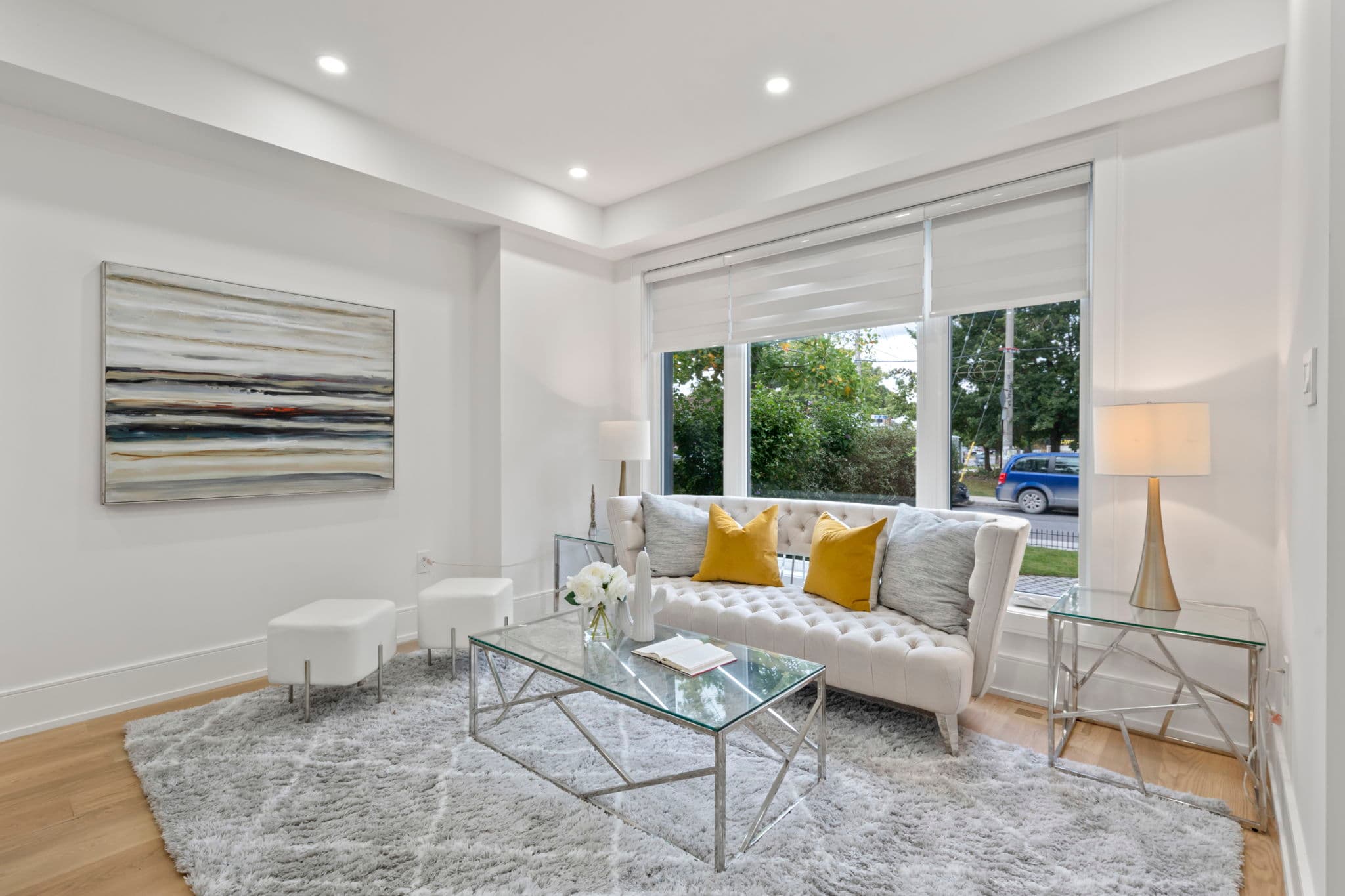 978 Carlaw Ave Toronto, ON M4K 3M1