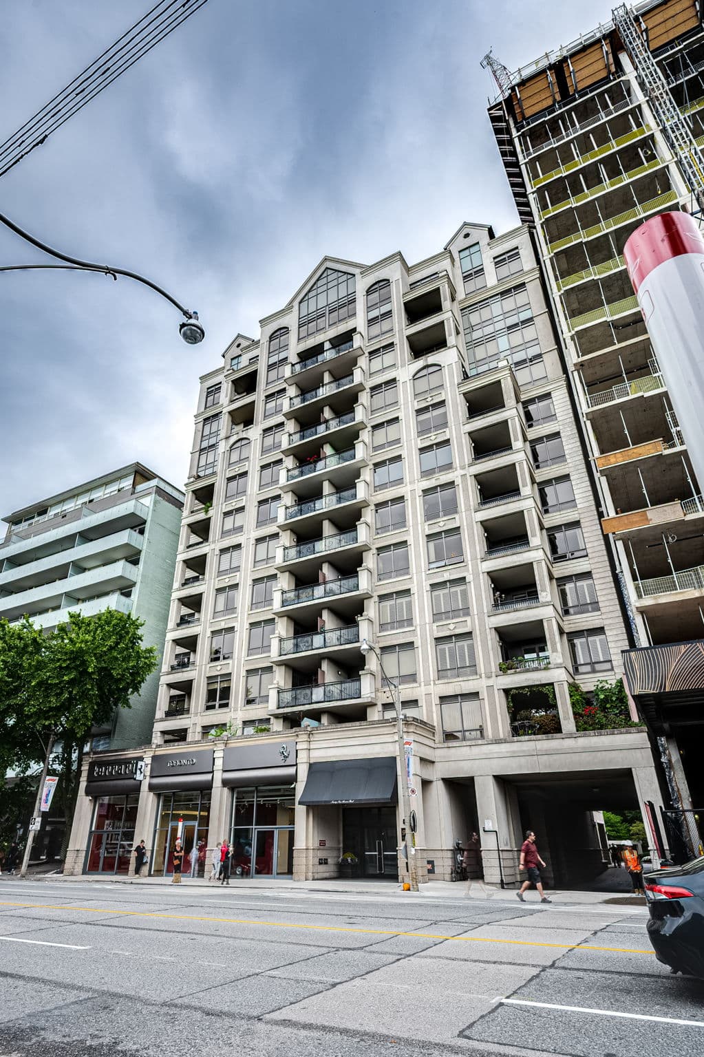 99 Avenue Rd Unit PH01 Toronto, ON M5R 2G5