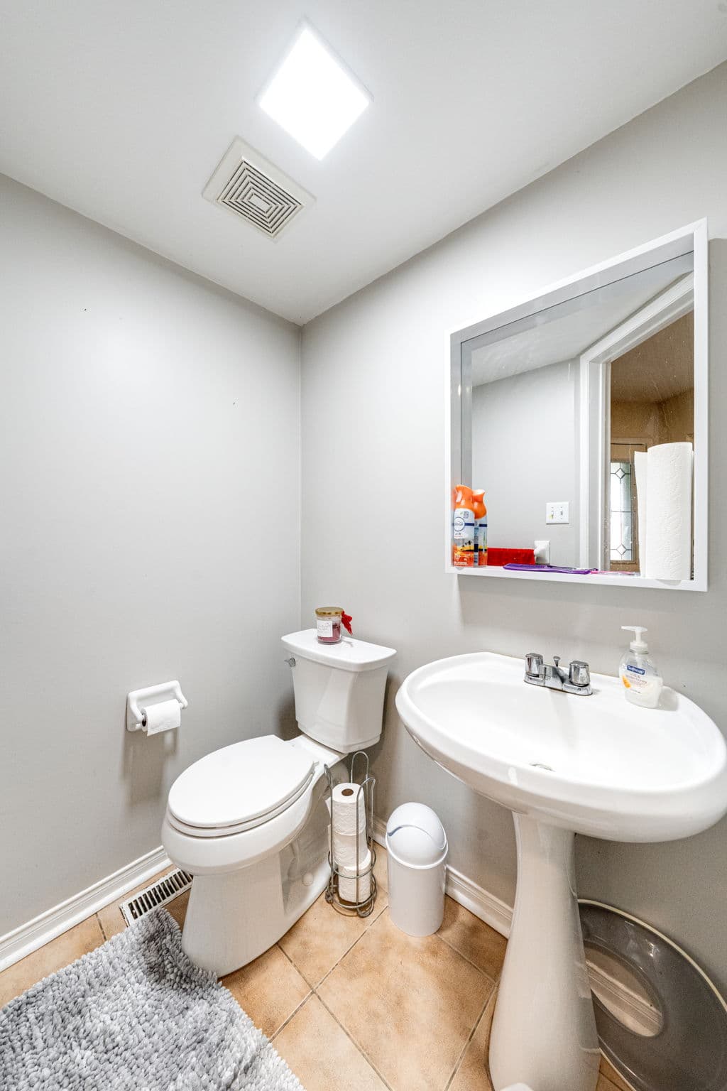 99 Leslie Ave Barrie, ON L4N 9P2